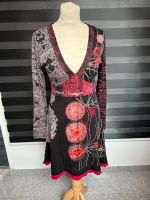 Schwarz rot damen Kleid von DESIGUAL grosse M Nordrhein-Westfalen - Bocholt Vorschau