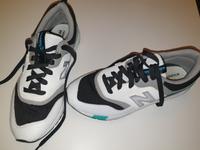 Sneaker New Balance CM997HNC weiß/schwarz Gr. 41,5 Sportschuhe Nordrhein-Westfalen - Siegburg Vorschau