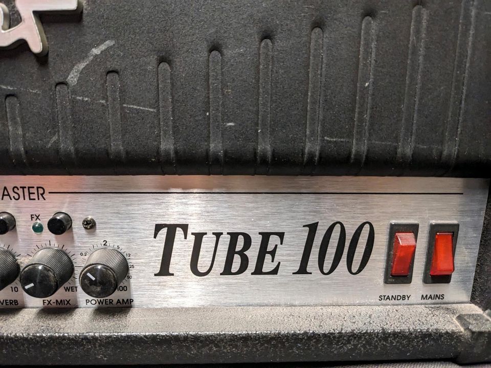Hughes und Kettner Tube 100 Gitarrenverstärker Amp in Penzlin