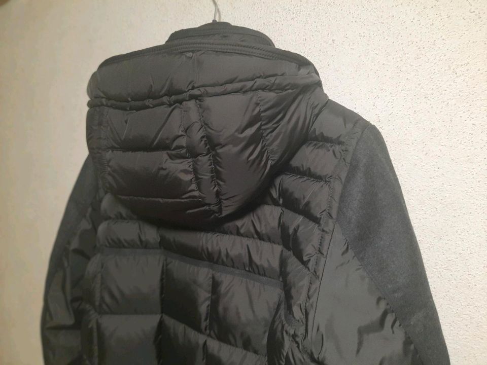 Moncler Ryan Größe. 7 / XXL in Görisried