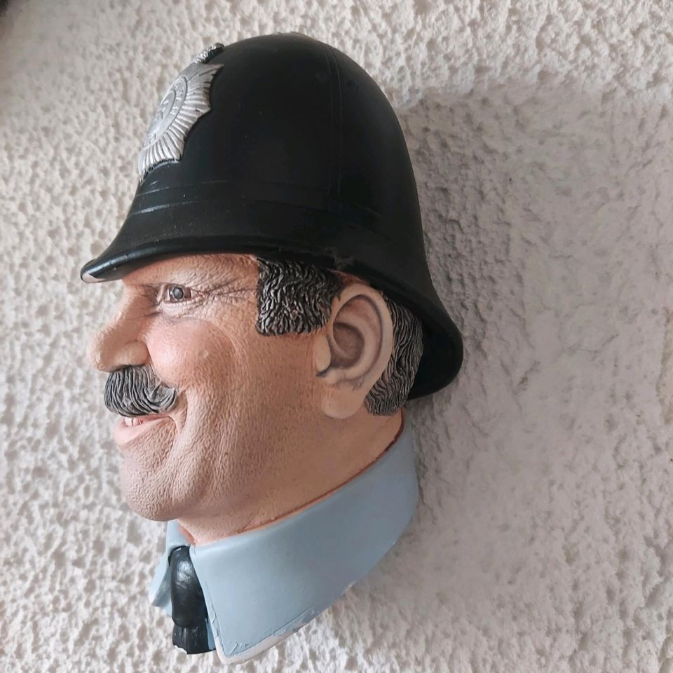 Legend Products, England " Policeman in Nauheim