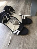 High Heels Sandalen Stöckelschuhe Größe 40 Sachsen - Meerane Vorschau
