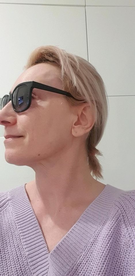 ORIGINAL Tommy Hilfiger faltbare Sonnenbrille unisex in Germersheim