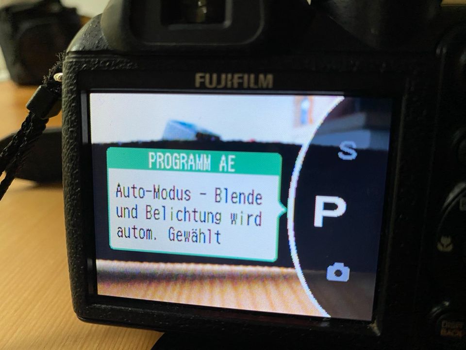 Fujifilm Finepix S 1500 in Hamburg