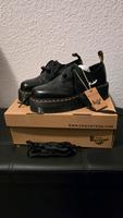 Dr.Martens Holly Gr.39  Schnürschuh Plateau gothic y2k Niedersachsen - Celle Vorschau