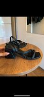 Offene Schuhe Sandalen Pumps Größe 36 schwarz Sommer Nordrhein-Westfalen - Wülfrath Vorschau