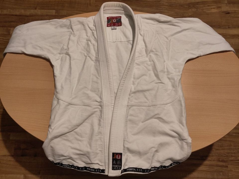 BJJ Anzug (Jacke, Hose und Gürtel) Fortaleza/Okami (165-180 cm/M) in Mainz