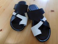 Damen Latschen Sommerschuhe Gr. 37 Pantolette Zehentrenner Strand Sachsen - Torgau Vorschau