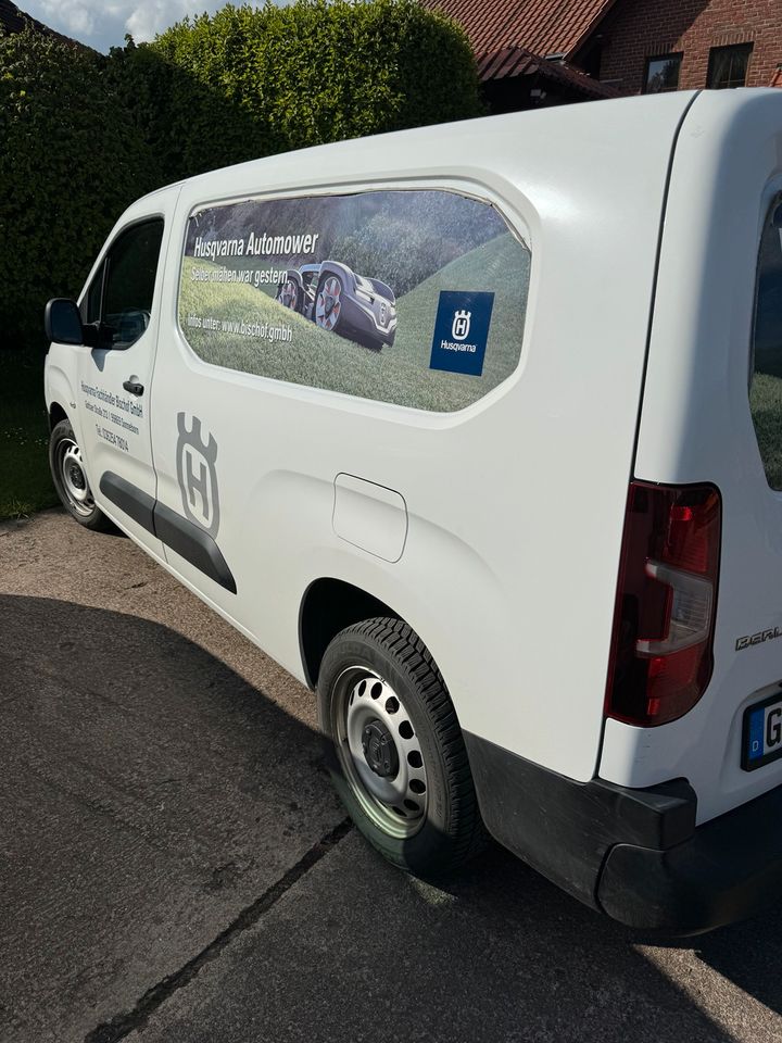 Transporter Citroën Berlingo XL Club PureTech 110 in Erfurt