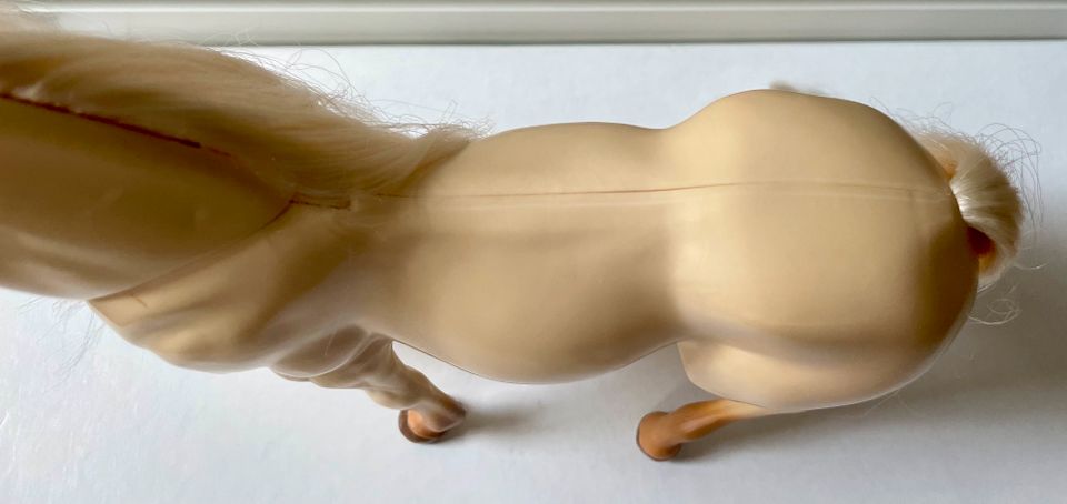 Mattel / Barbie Pferd „Leckermaul“ / gebraucht / guter Zustand in Waldheim