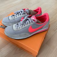 Nike Waffle WmnS infrared Pink / Beige 38,5 Sneaker Köln - Ehrenfeld Vorschau