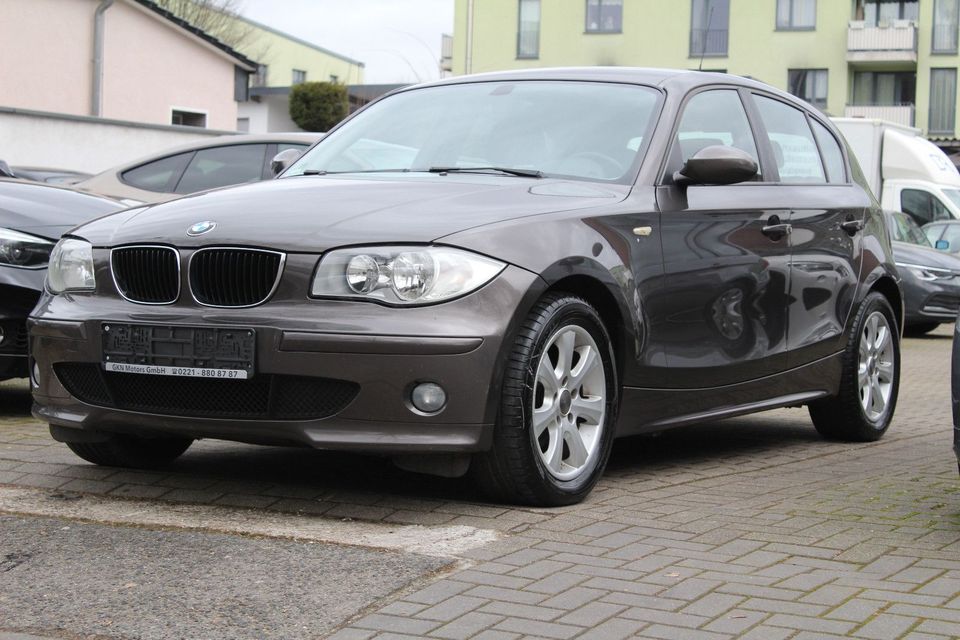 BMW 116i Klimaanlage/EFH/ZV/2-Hand/4-Türer/Euro 4 in Köln