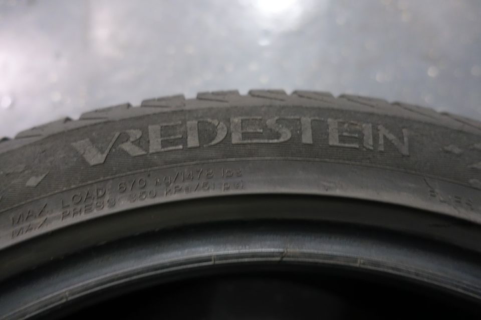 1 Allwetterreife VREDESTEIN 225/ 45 R17 94Y XL 6mm inkl. Montage in Sankt Augustin