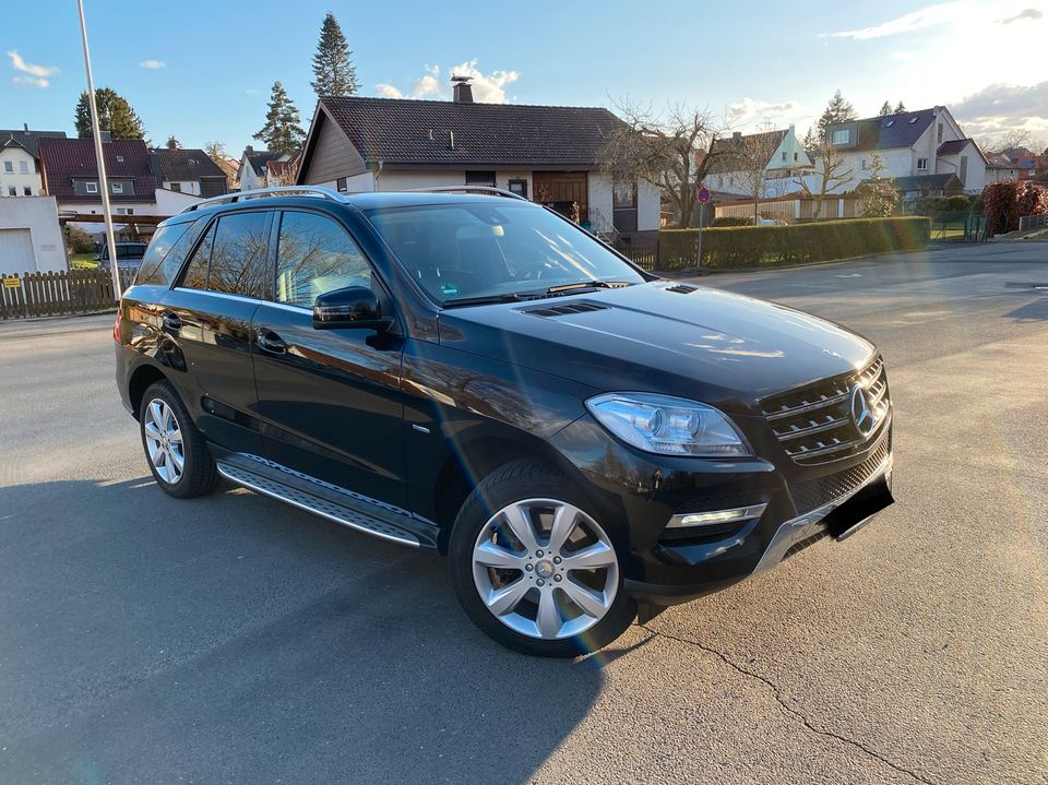 Merzedes Benz ML 350 Sportpacket 4 Matic in Vellmar