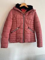 Winterjacke Guess Größe M Bayern - Goldbach Vorschau