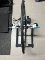 Tacx Flow Rollentrainer mit 10 fach Laufrad Hessen - Nidderau Vorschau