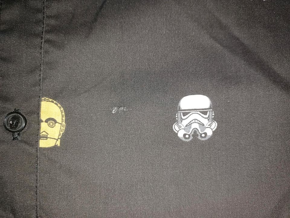 H&M Star Wars Hemd Gr. 110 Langarmhemd Schwarz in Esens