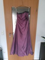 Abendkleid 38 von magic nights neuwertig Nordrhein-Westfalen - Detmold Vorschau