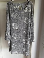 H&M - Viskose Kleid, schwarz, weiß, Trompeten-Ärmel, Gr. 54 Hessen - Ginsheim-Gustavsburg Vorschau