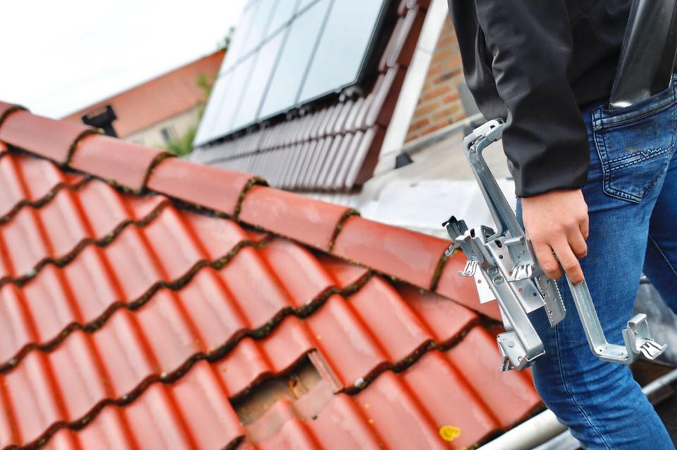 Roof Dachtschutzwand Steildach Absturzsicherung Steildachsystem 9m Fallschutz in Lengede