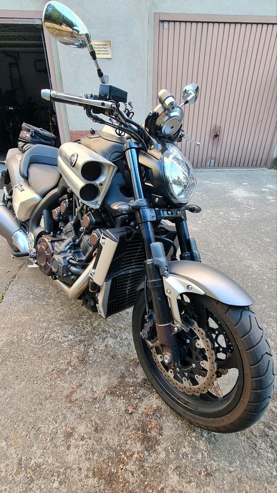 Yamaha Vmax 1700 (RP 21) in Blankenfelde-Mahlow