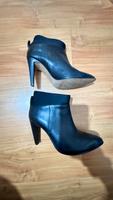 Clacks Stiefeletten Gr. 38 Echtleder Frankfurt am Main - Ginnheim Vorschau