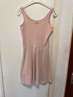 Mädchen Kleid Größe 170, H&M, neuwertig, Alinie Bochum - Bochum-Ost Vorschau