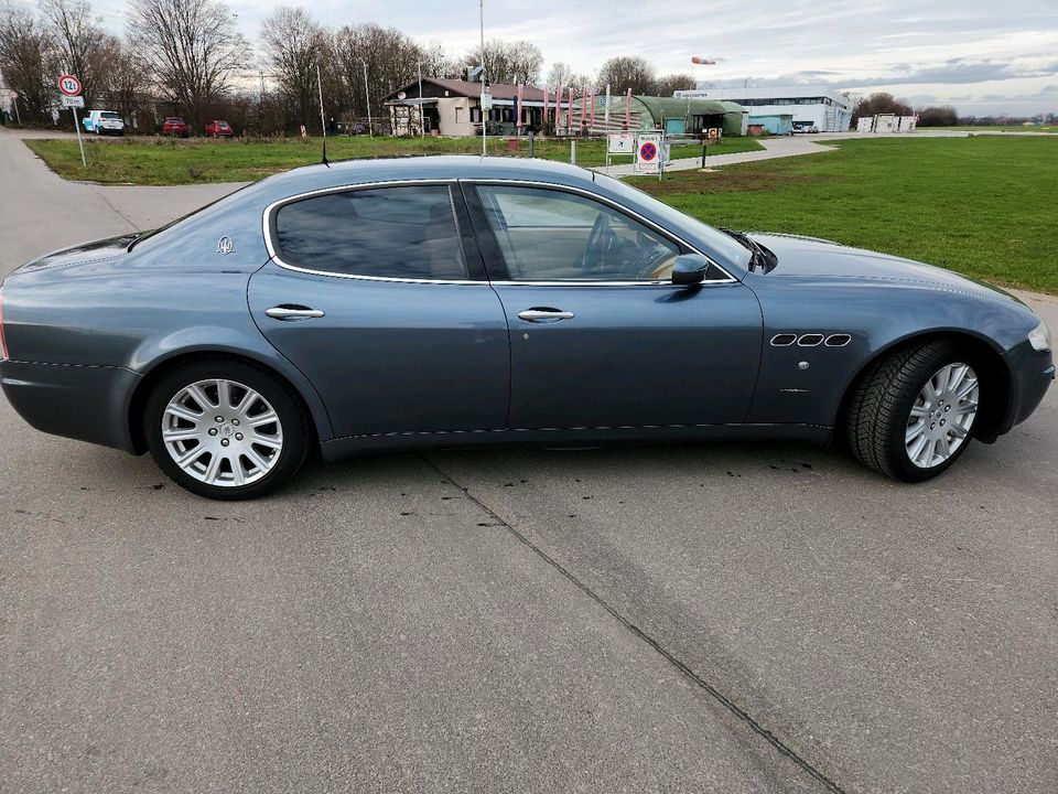 Maserati quattroporte 4.2 in Karlsdorf-Neuthard