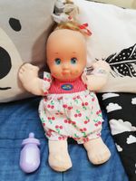 Magic Nursery Baby Puppe blaue Augen Cherry Outfit Mattel 1989 Bayern - Kasendorf Vorschau