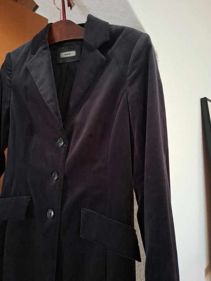 RIANI Longblazer Gr.34, Samt, schwarz, Neu in Frankfurt am Main