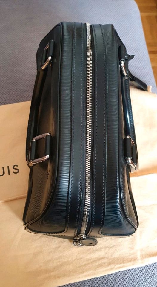 Louis Vuitton Tasche Montaigne PM EPI Leder schwarz in Dortmund