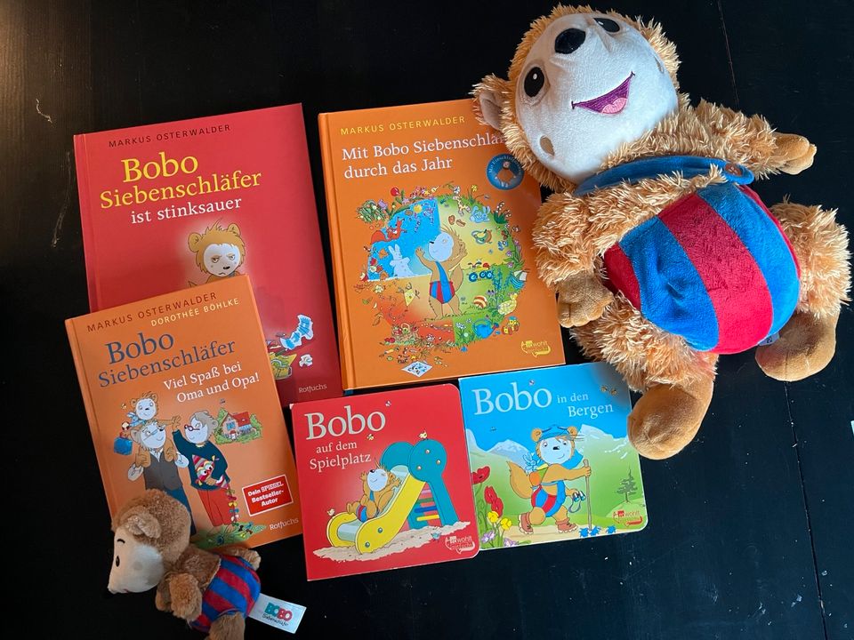 Bobo Set Bücher Kuscheltier in Dötlingen