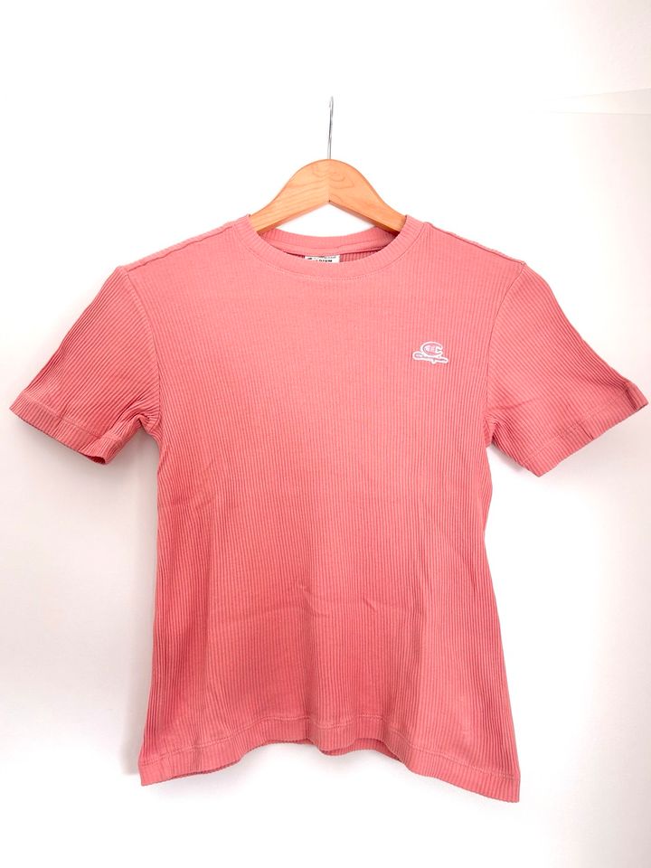 Champion T-Shirt rosa koralle Rippstrick Größe M neu in Balingen