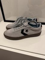 Converse  Sneaker Gr.42 Grau/ Skaterschuhe Bayern - Dörfles-Esbach Vorschau