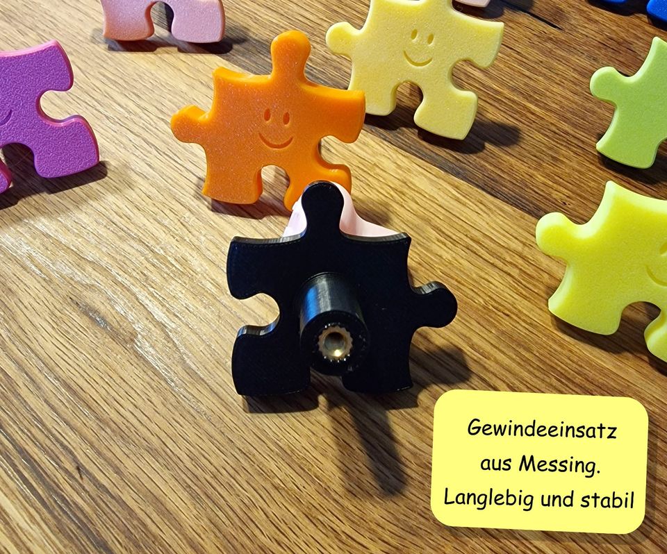 Kleiderhaken, Schrankgriff u. Schubladengriff für d. Kinderzimmer in Affing