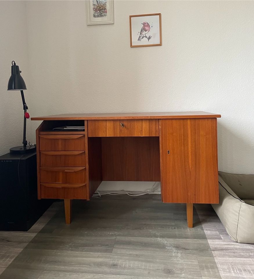 Mid Century Schreibtisch Vose Teak 60er Jahre in Hannover