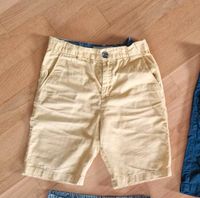 H&M und S. Oliver kurze Hose Shorts gelb marine, 134 Stuttgart - Stuttgart-Ost Vorschau