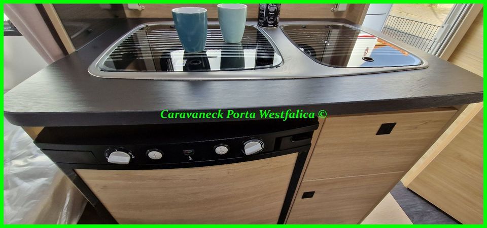 Neufahrzeug Sterckeman 390 CP Easy Comfort Sonderpreis !!! in Porta Westfalica