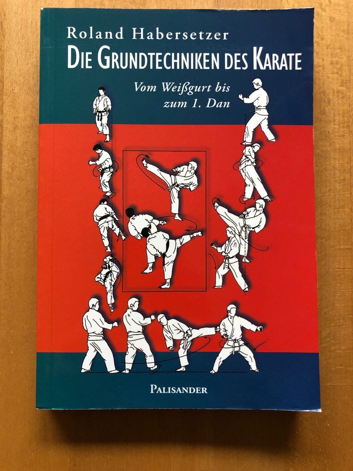 Konvolut Shotokan Karate Lehrbücher und Videos in Braubach