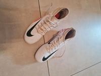 Fußballschuhe Nike  Gr. 40.5 Hessen - Griesheim Vorschau