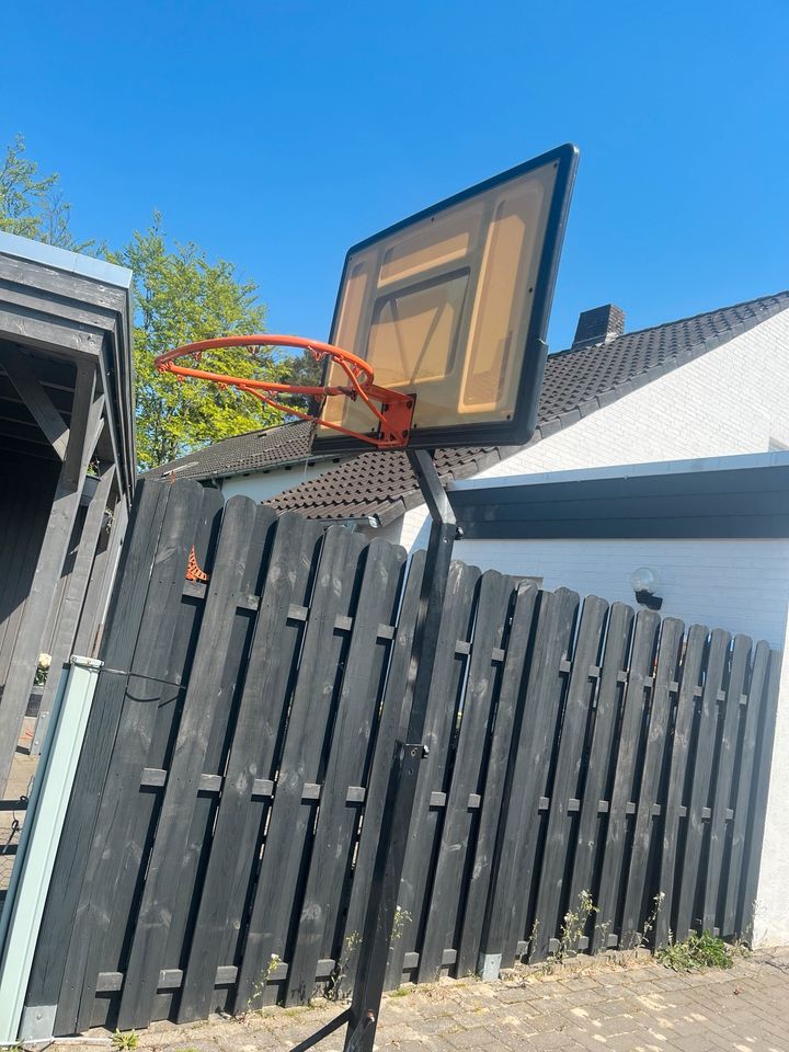 Basketballkorb in Oldenburg
