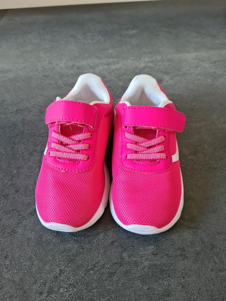 *TOP* Turnschuhe Sneaker Cupcake Pink Gr. 24 in Velpke