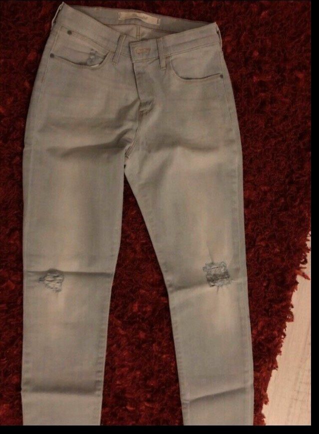 Jeans Hose Neu in Düsseldorf