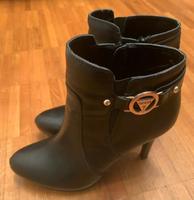 *NEUWERTIG* Guess Stiefeletten Leder Bayern - Königsbrunn Vorschau