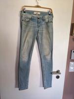 Jeans Hollister Skinny hell blau  W 26 L 31 strech Hose Gr 36  38 Bayern - Mömlingen Vorschau