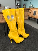 Fasching Hippie- Highheel Stiefel Love gelb Hessen - Nidderau Vorschau