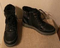Nagelneue Halbstiefel Gr.38,schwarz,Reißverschluss,neu,ungetragen Sachsen - Crimmitschau Vorschau