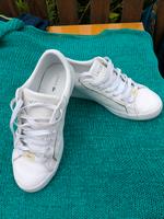 Sneakers weiß von Lacoste, Größe 39, Leder Niedersachsen - Bad Salzdetfurth Vorschau