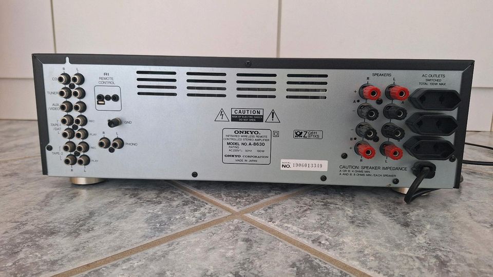 Onkyo A-8630 Verstärker Amplifier mit Fernbedienung in Wedemark