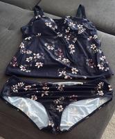 Bonprix Tankini Set geblümt dunkelblau Gr. 50 Duisburg - Duisburg-Mitte Vorschau